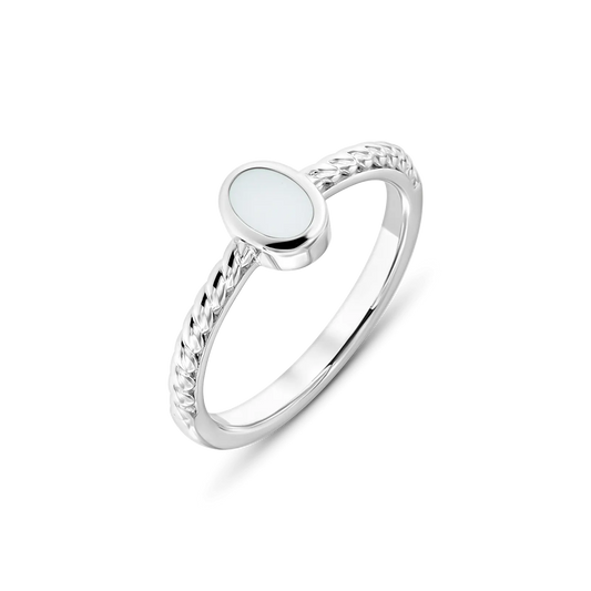 Silver Ilse breast milk ring with an upright oval milk stone in a smooth bezel on a twisted rope band