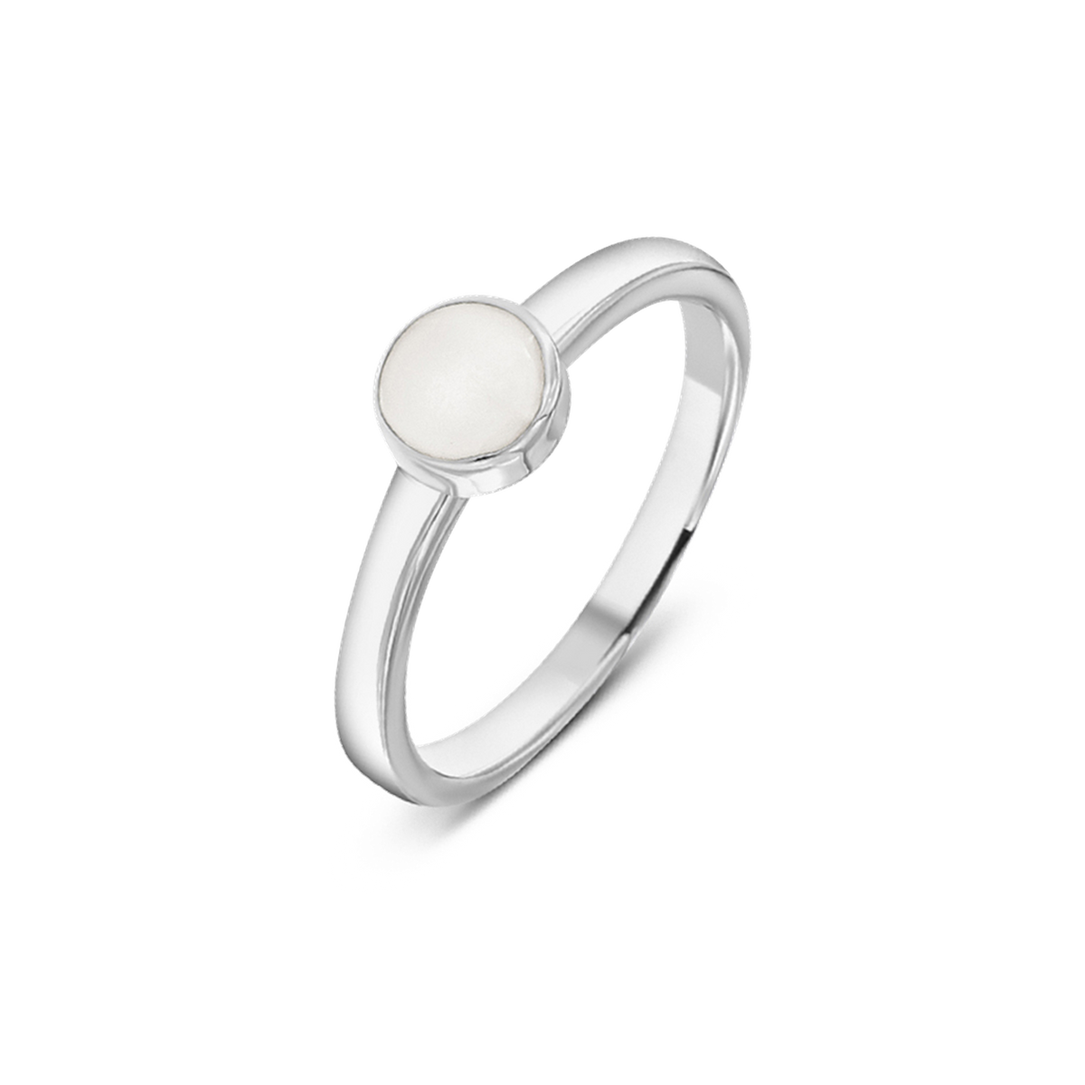 Lis breast milk ring in silver with a round stone in a raised bezel